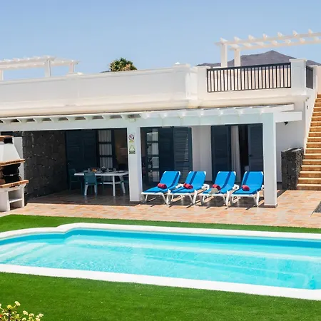 Susaeta Villa *